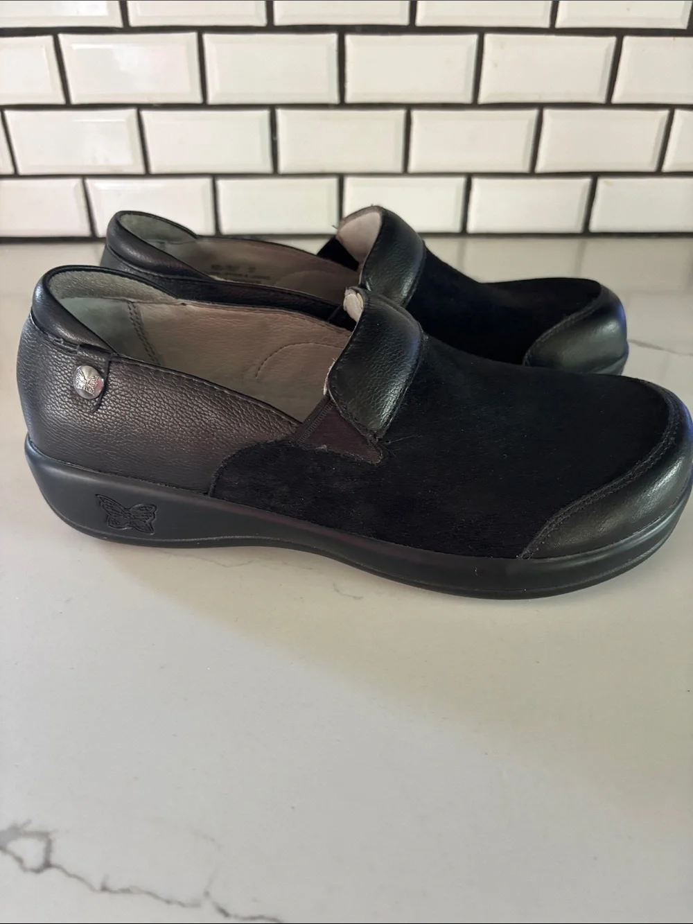 Alegria Keli Sueded Dream Fit Professional Shoes, NEW WITHOUT TAGS Sz 7/ Euro 37